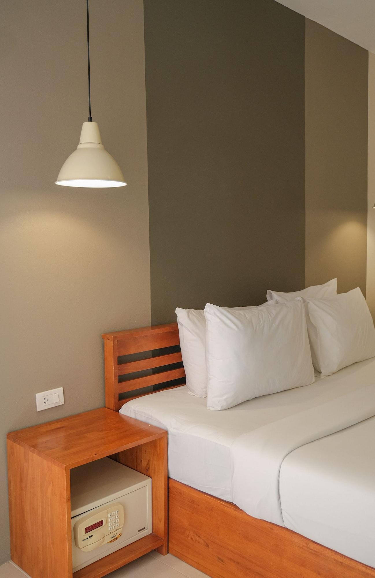 Krabi Pitta House Hotel Екстериор снимка