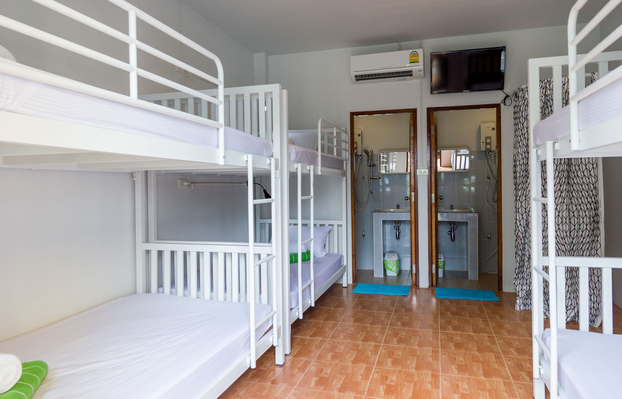 Krabi Pitta House Hotel Екстериор снимка